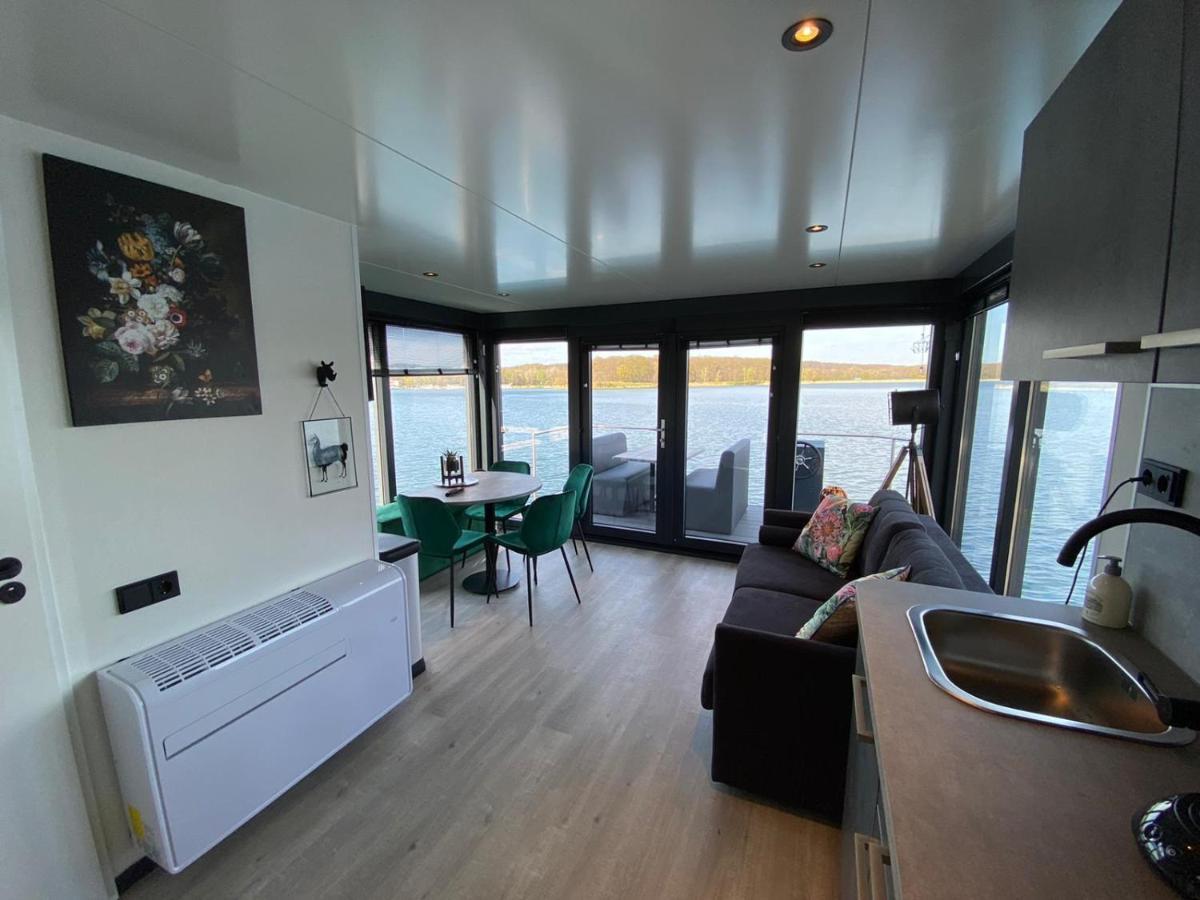 Houseboat Met Dakterras Mookerplas Middelaar Εξωτερικό φωτογραφία