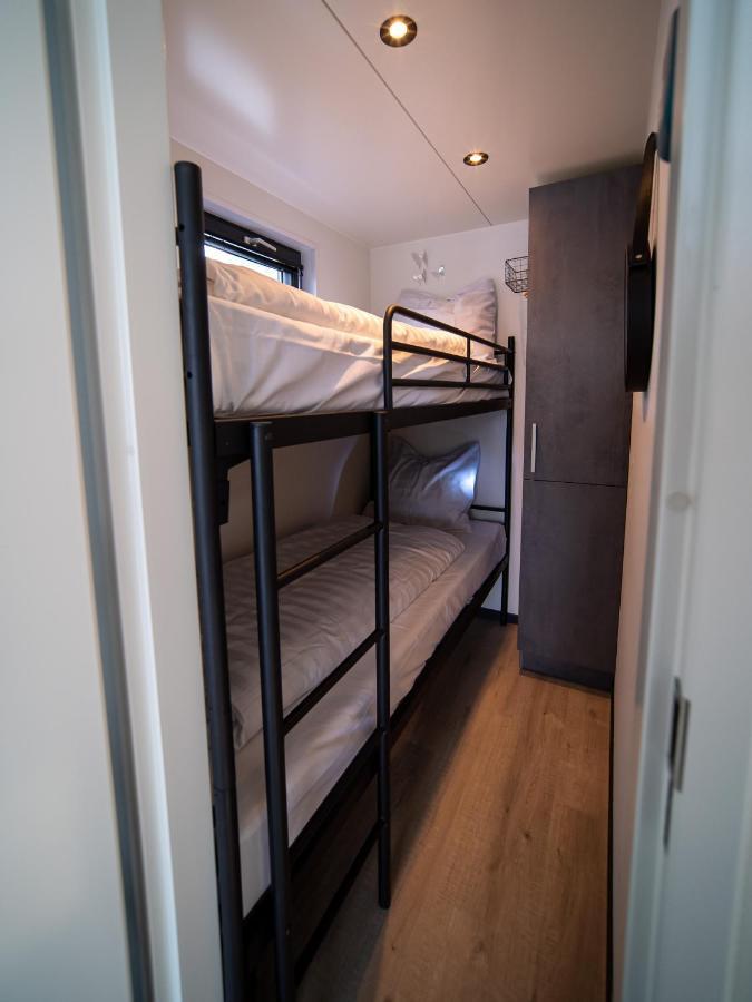 Houseboat Met Dakterras Mookerplas Middelaar Εξωτερικό φωτογραφία